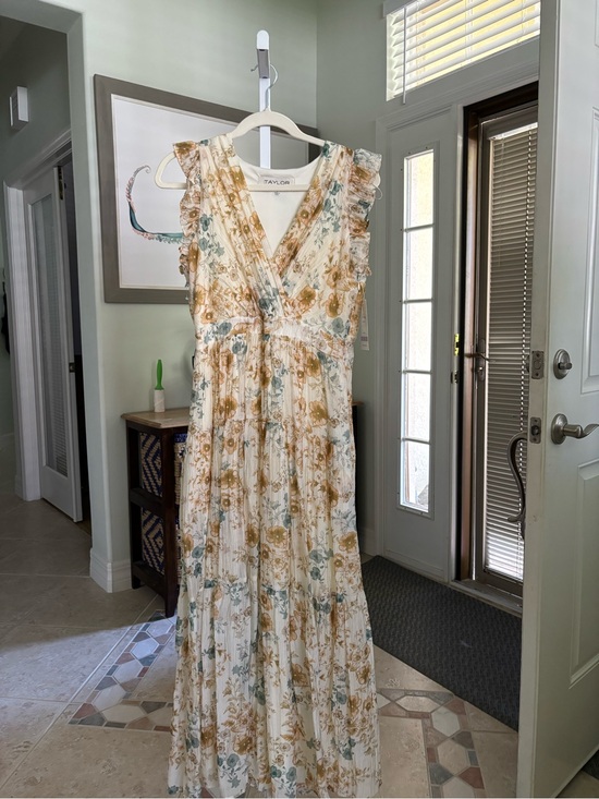 Taylor Dresses & Skirts - #164 Taylor Floral V-Neck Maxi Dress in Cream, Gold and Sage